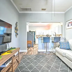  Apartment Updated Ybor Duplex About Half Mi To Seventh Ave! United States